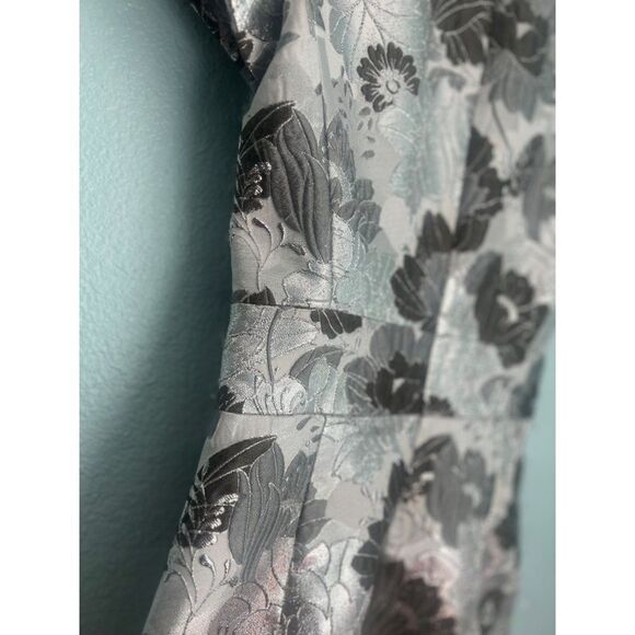 NWD Michael Kors Italy Collection floral print jeweled Dress size 2 - Picture 9 of 16